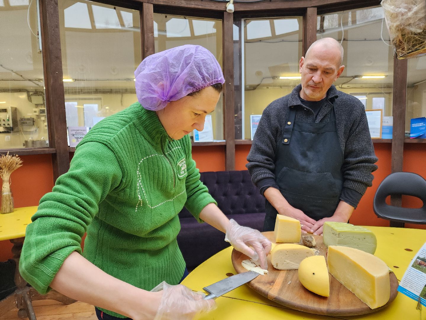 Чехов, деревня Булычево, ферма Черный лис, молочное производство, животноводство, сельское хозяйство, производство молочных продуктов, авторские сыры, традиционные сыры,импортозамещение,меры поддержки,