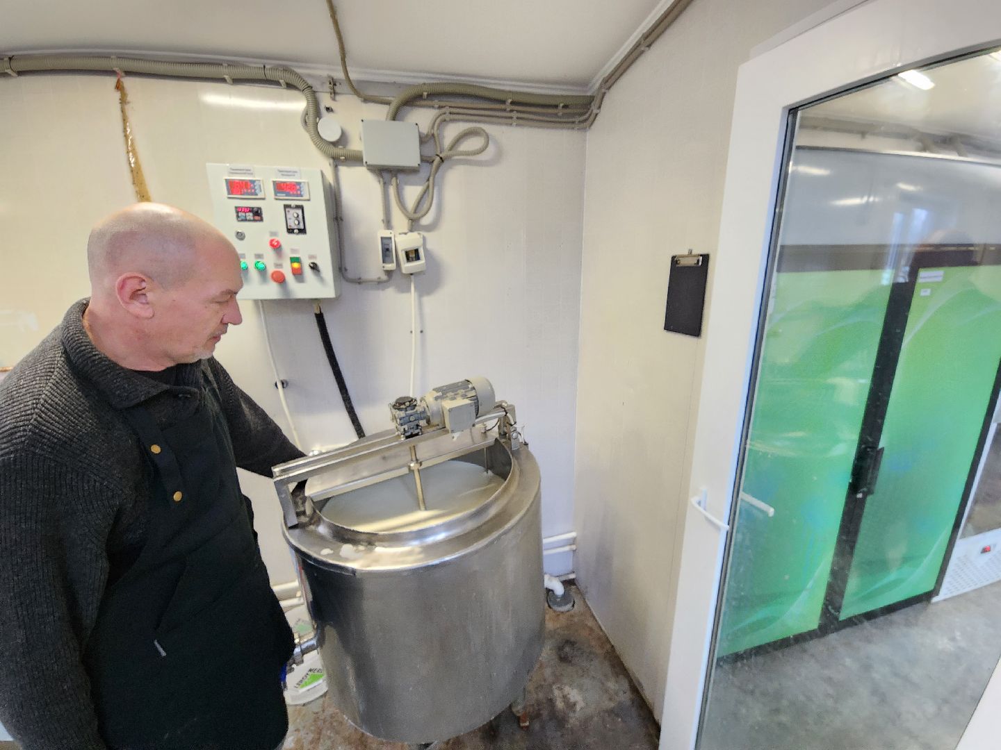 Чехов, деревня Булычево, ферма Черный лис, молочное производство, животноводство, сельское хозяйство, производство молочных продуктов, авторские сыры, традиционные сыры,импортозамещение,меры поддержки,