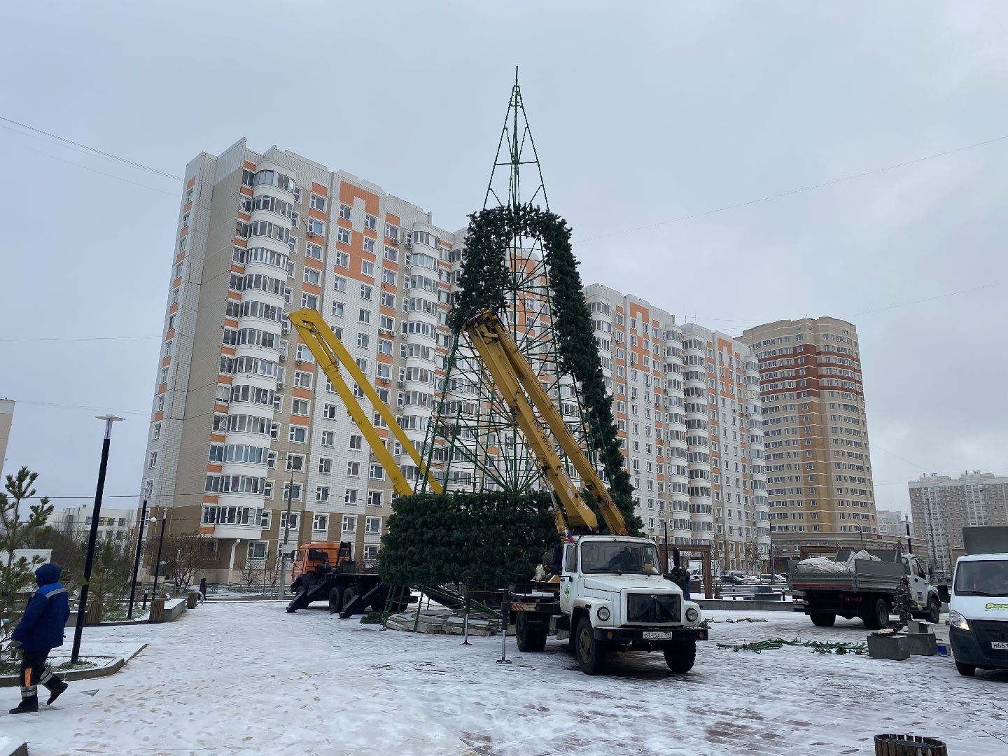 подольск, ёлка, праздник, вертикалки,