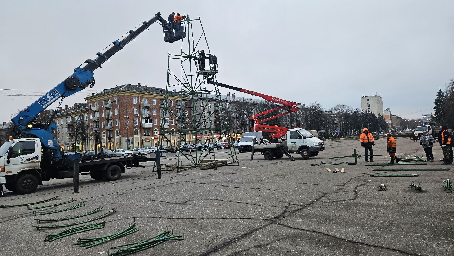 новогодняя елка, Жуковский, вертикалки,