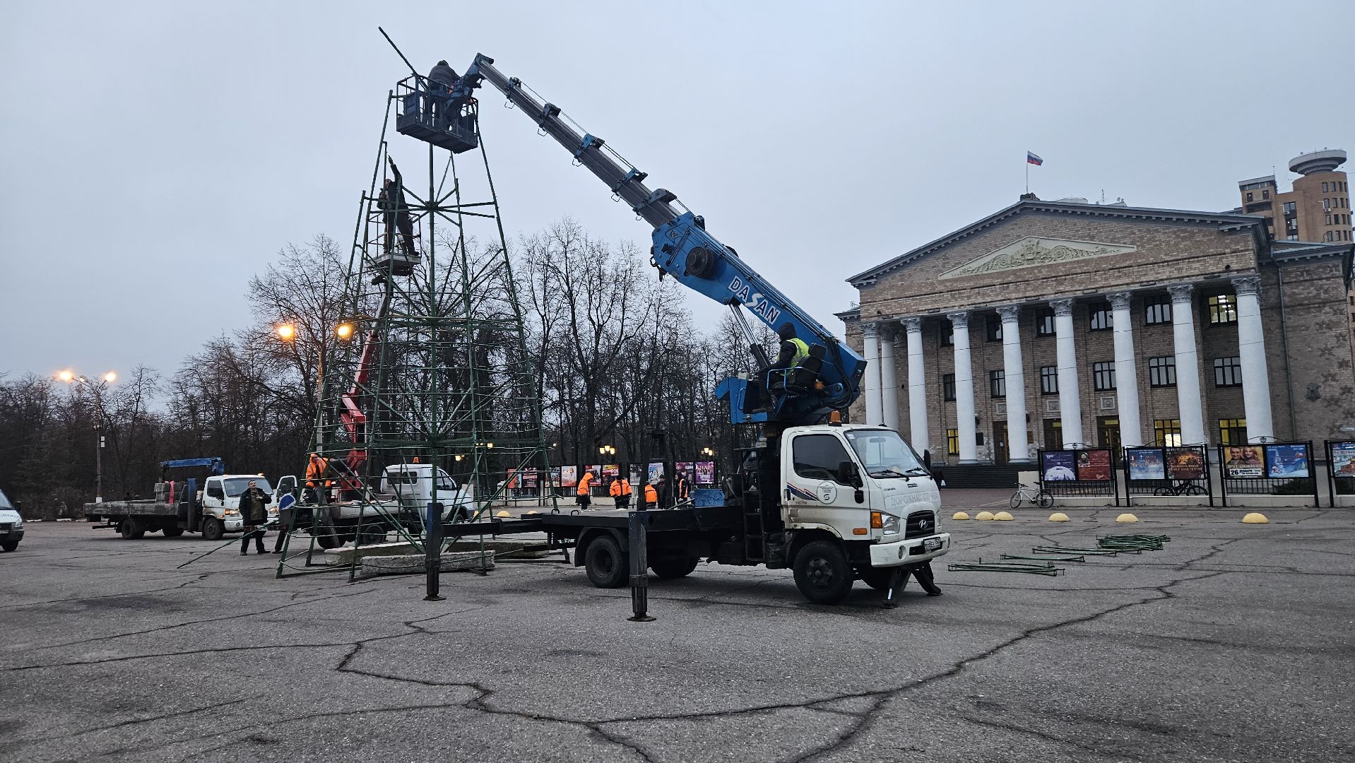 новогодняя елка, Жуковский, вертикалки,