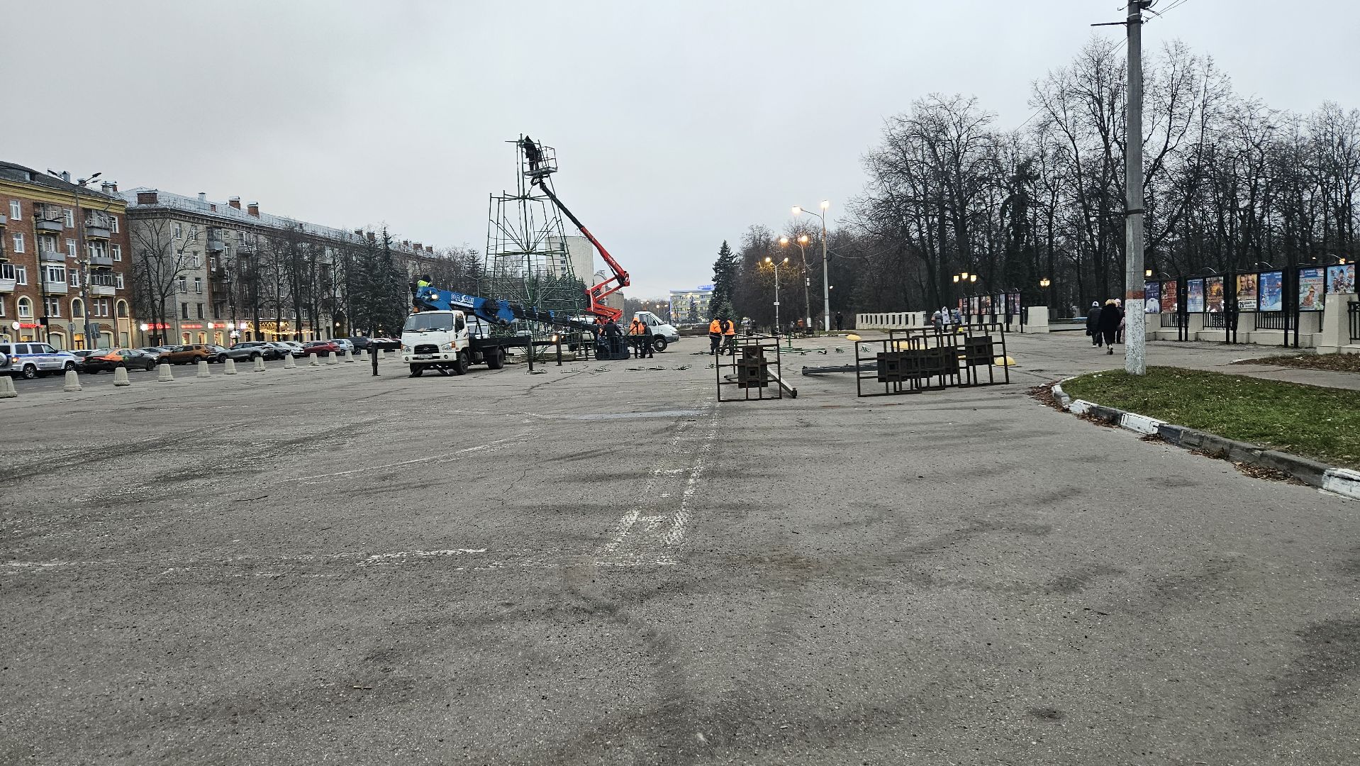 новогодняя елка, Жуковский, вертикалки,