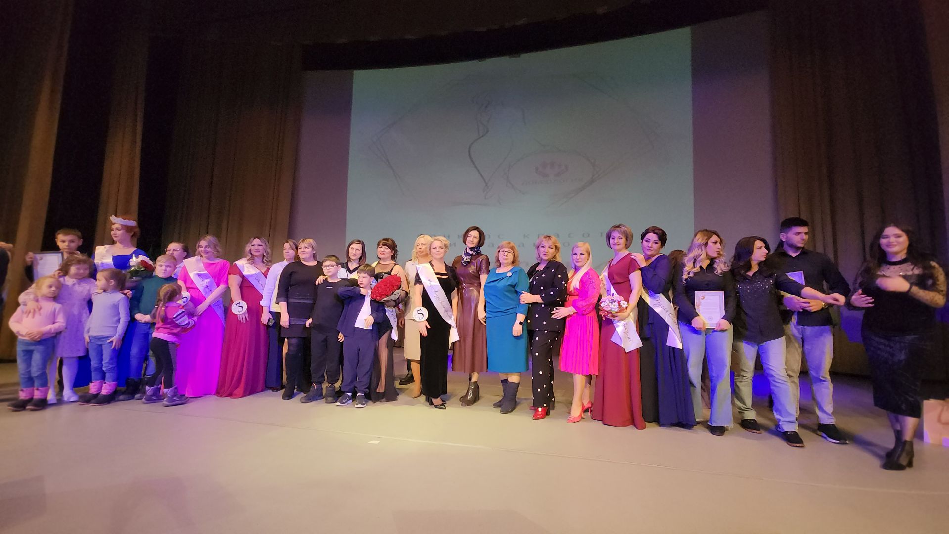 конкурс красоты и творчества, Я особенная, Лобня,особенные дети,