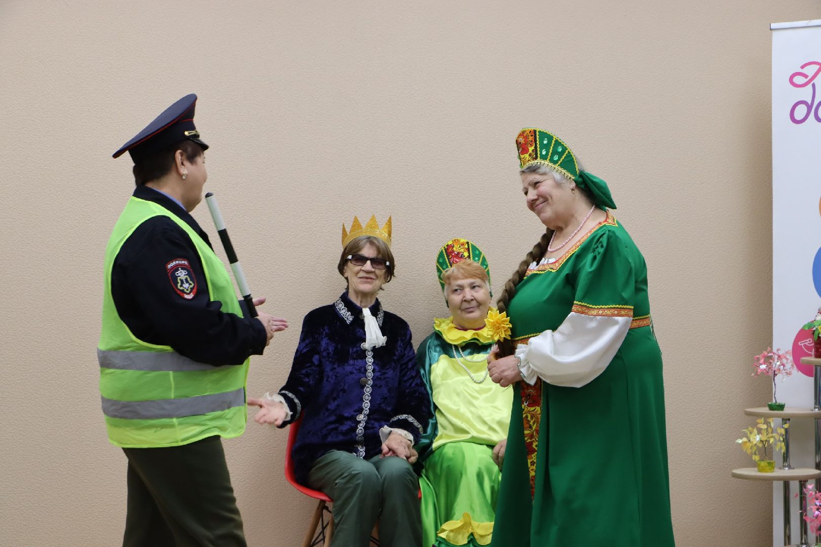 Вертикалки, театральная студия вдохновение, активное долголетие, серебряные пруды, коломна, театр без границ,