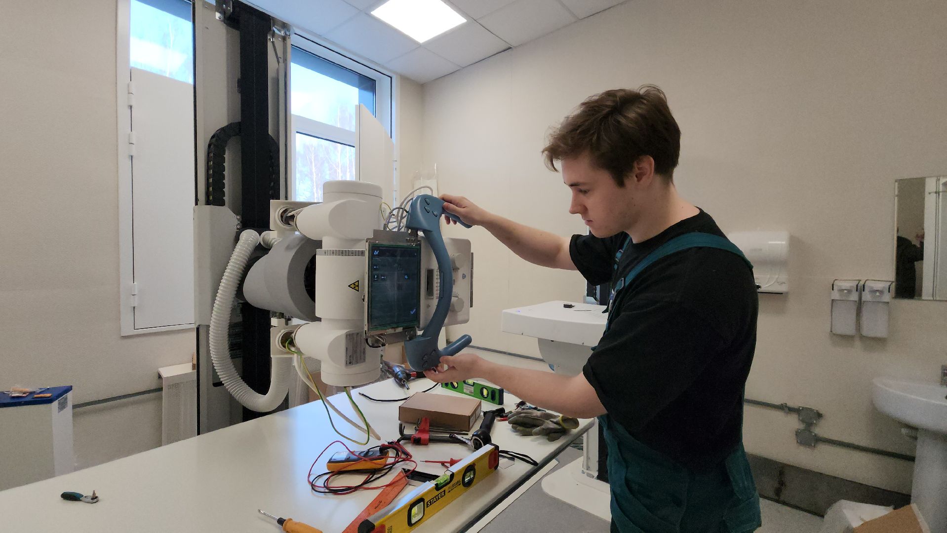 новая поликлиника, Лобня, Строительство, вертикалки,