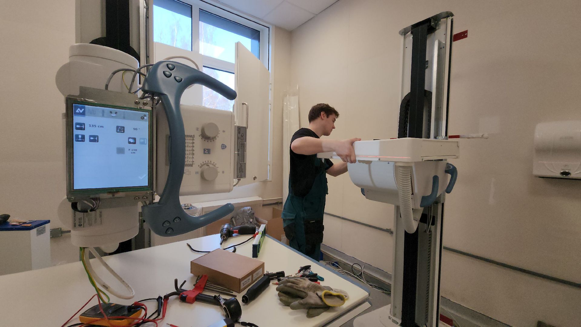 новая поликлиника, Лобня, Строительство, вертикалки,