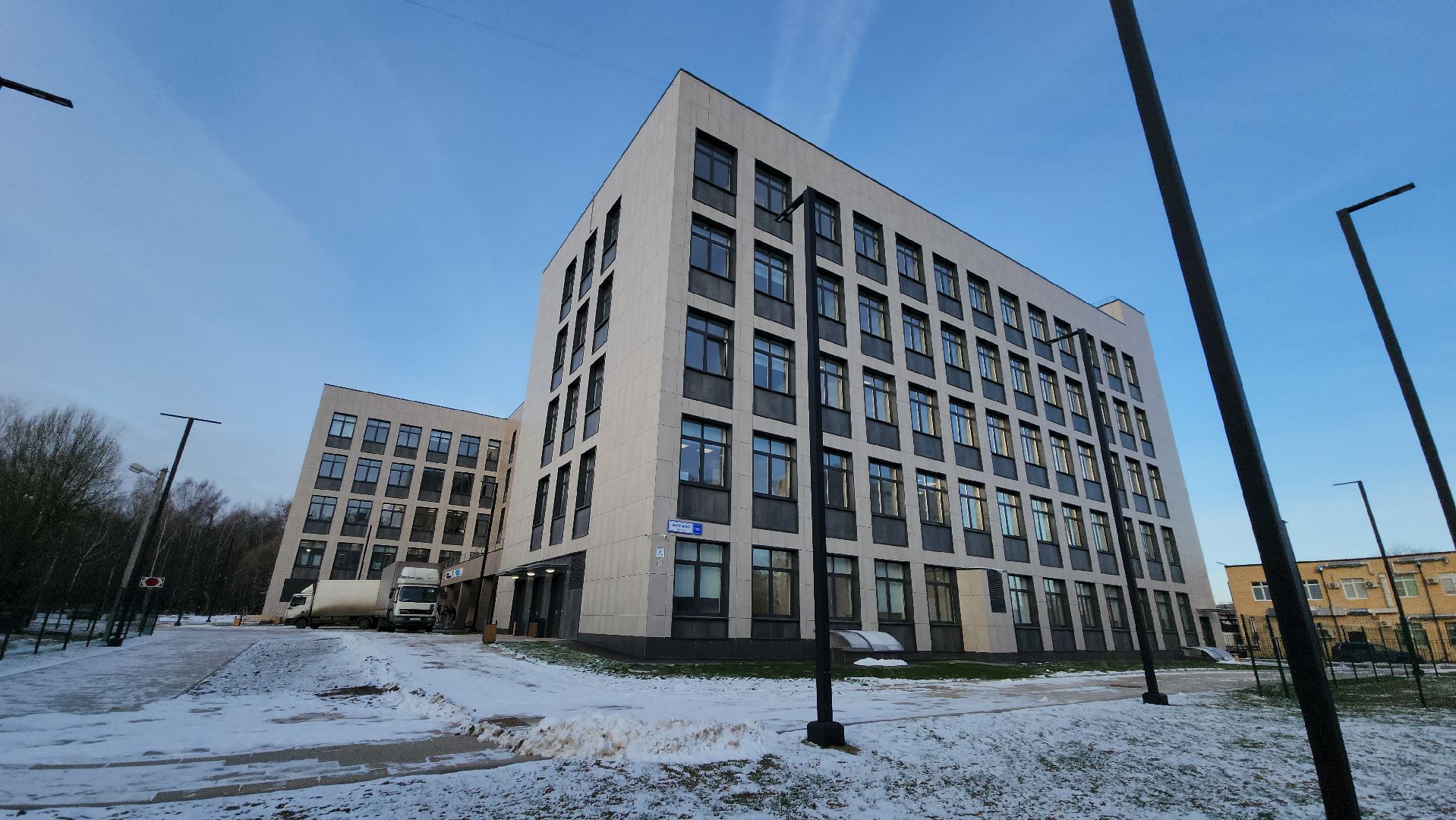 новая поликлиника, Лобня, Строительство, вертикалки,