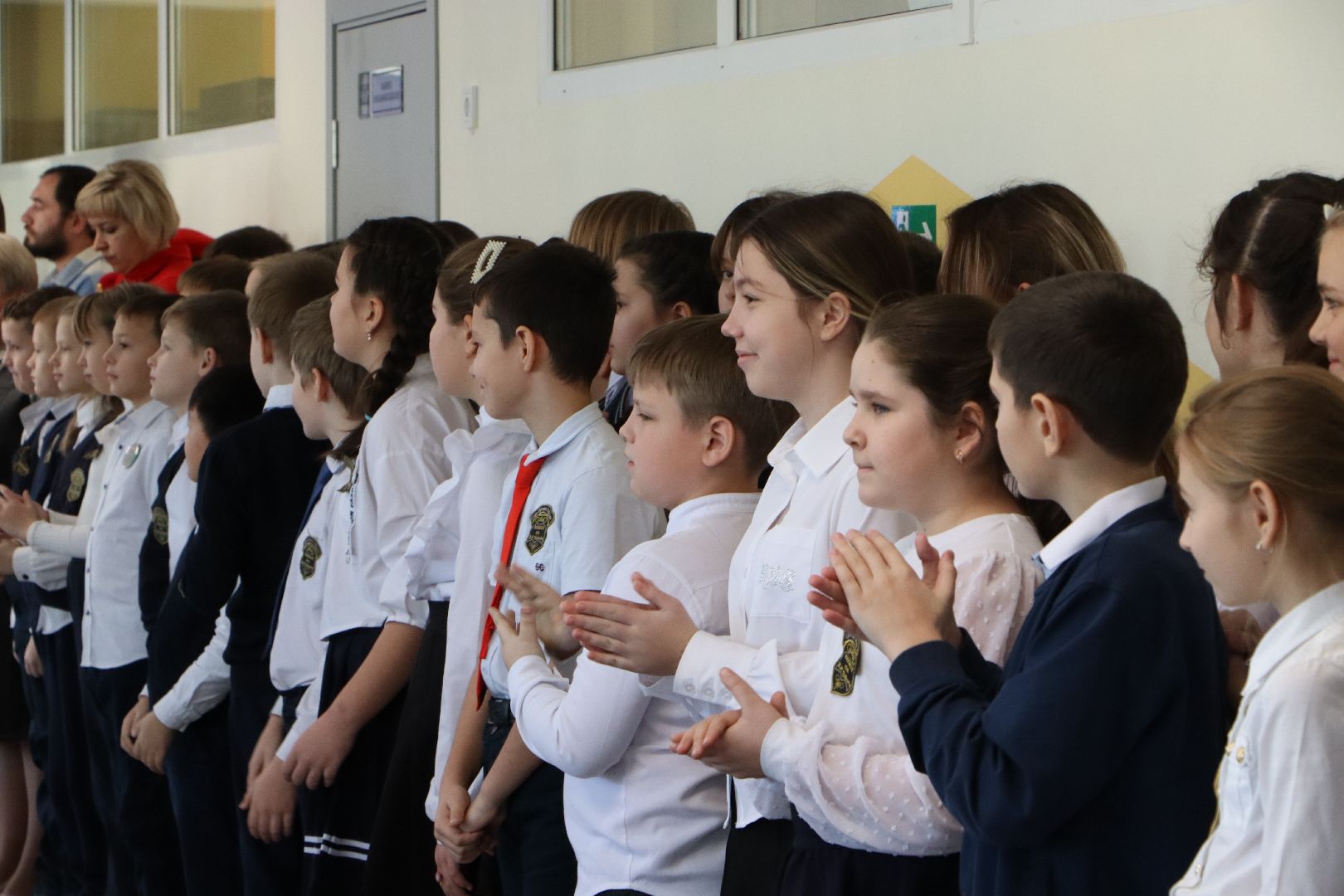 Парта Героя, летчик-испытатель Николай Иванович Коровушкин, Серебряные Пруды, Школа Чуйкова, вертикалки