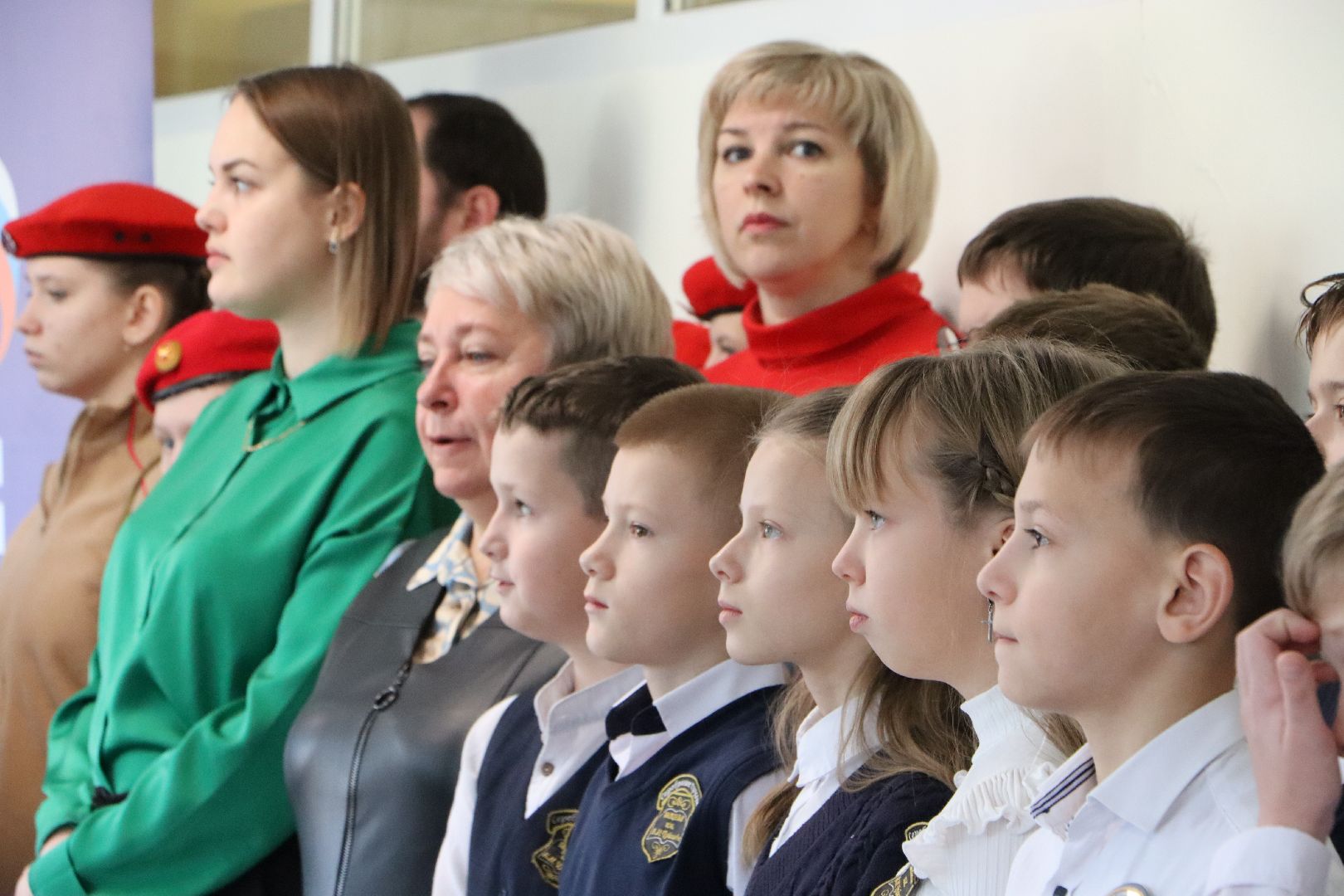 Парта Героя, летчик-испытатель Николай Иванович Коровушкин, Серебряные Пруды, Школа Чуйкова, вертикалки