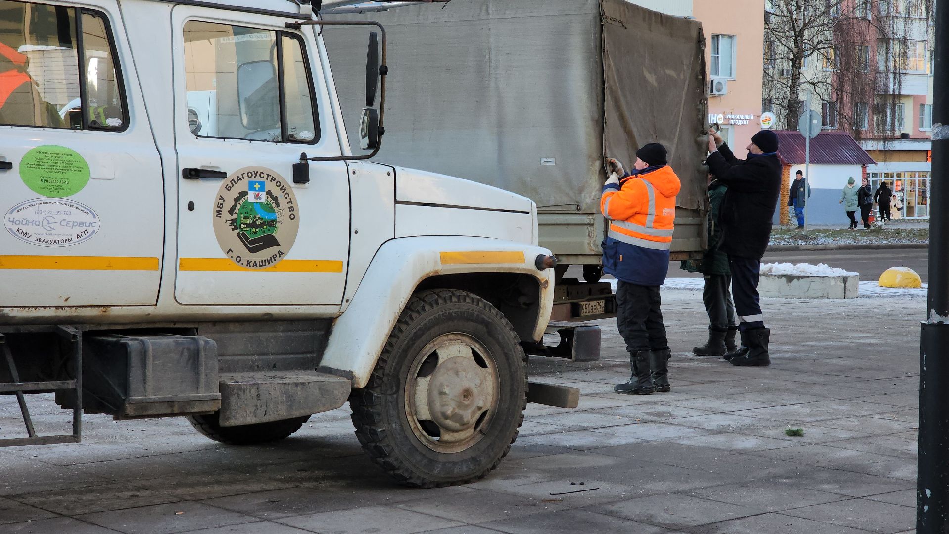 кашира, новогодняя елка, благоустройство, украшение города к новому году, вертикалки,