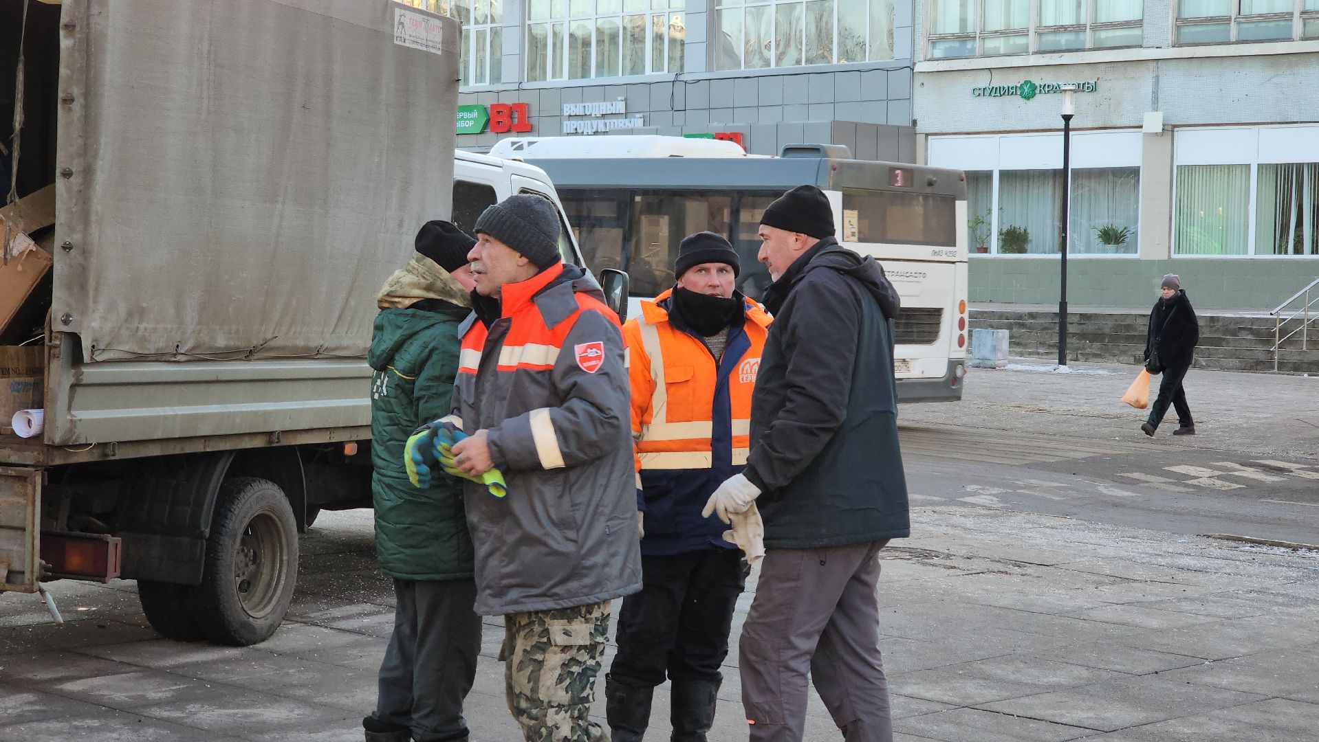 кашира, новогодняя елка, благоустройство, украшение города к новому году, вертикалки,