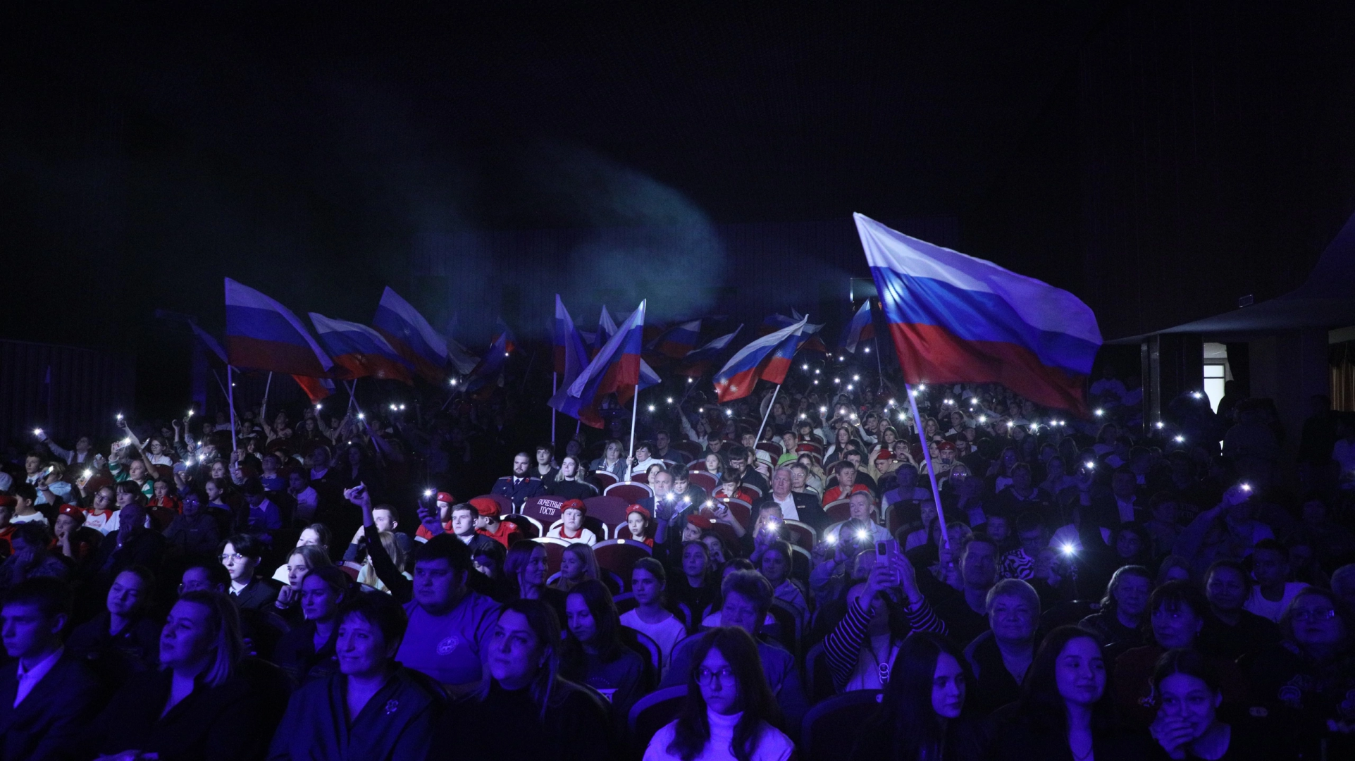 наро-фоминск, волонтёры подмосковья,вертикальное видео, наро-фоминский городской округ, движение первых наро-фоминск, день волонтера,