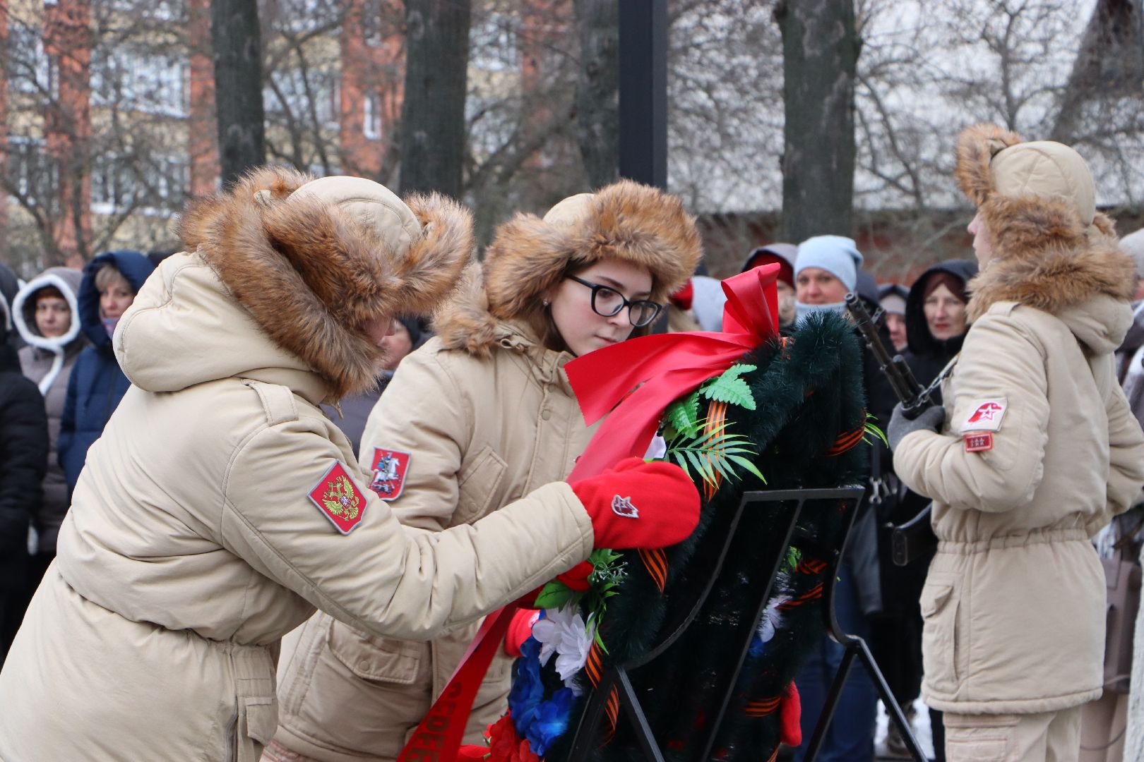 Серебряные Пруды, Братская могила, великая отечественная война, Освобождение Серебряных Прудов, вертикалки