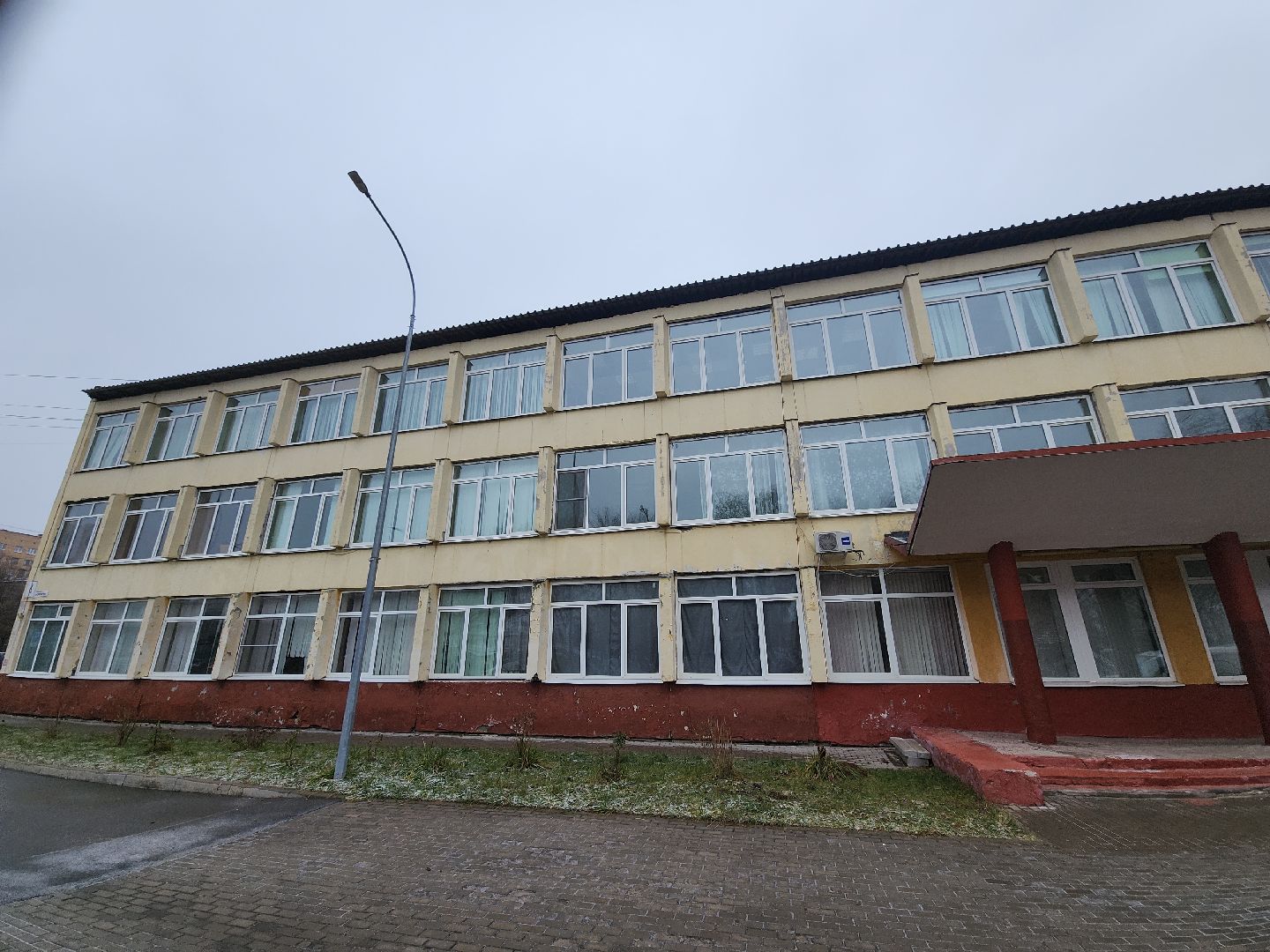 серпухов, подмосковье, капремонт школы, президентская программа, фасад, вертикалки,