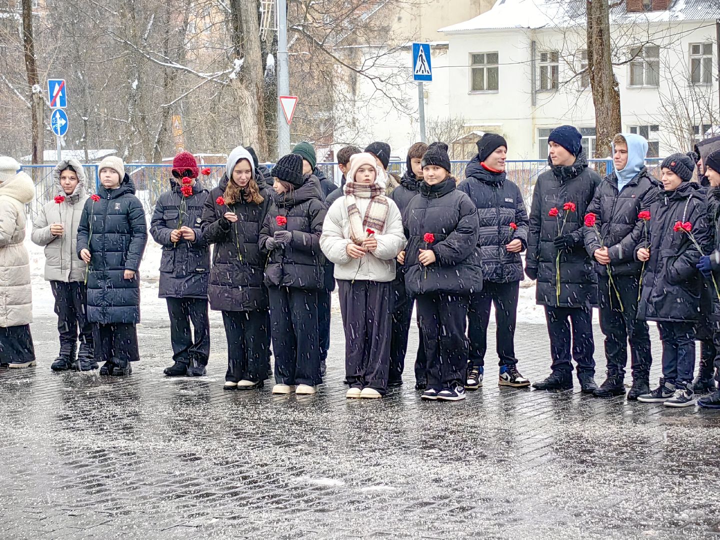 День Героев Отечества, монумент, возложение цветов, патриотизм,