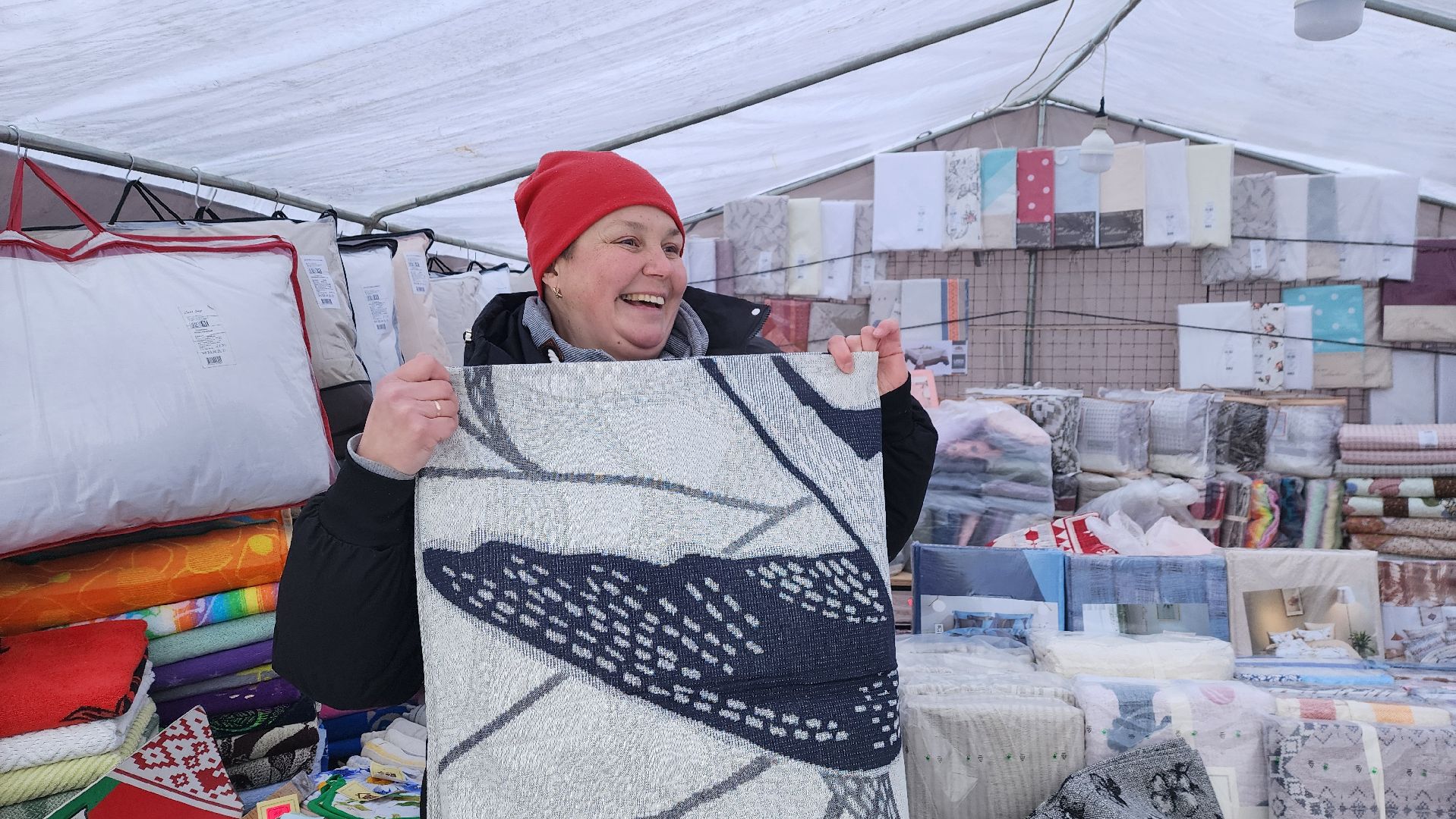 Солнечногорск, вертикалки, советская площадь, ярмарка, товары регионов России,