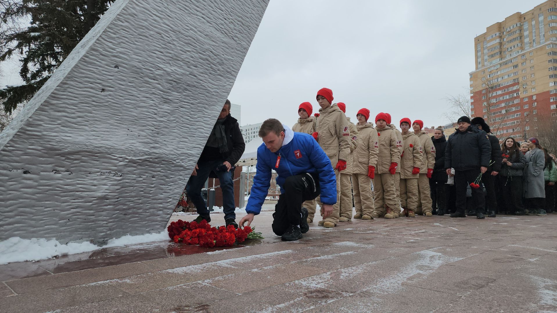 котельники, митинг памяти, возложение цветов, вертикалка,