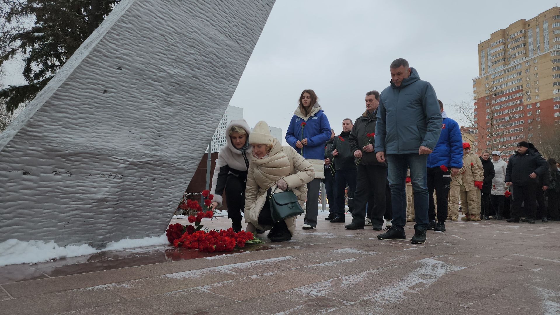 котельники, митинг памяти, возложение цветов, вертикалка,