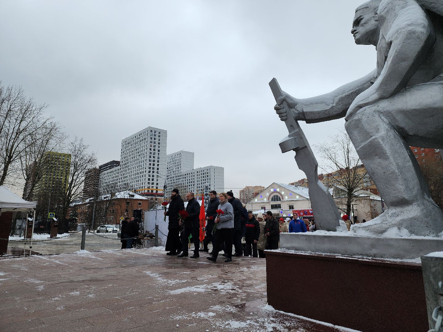 котельники, митинг памяти, возложение цветов, вертикалка,