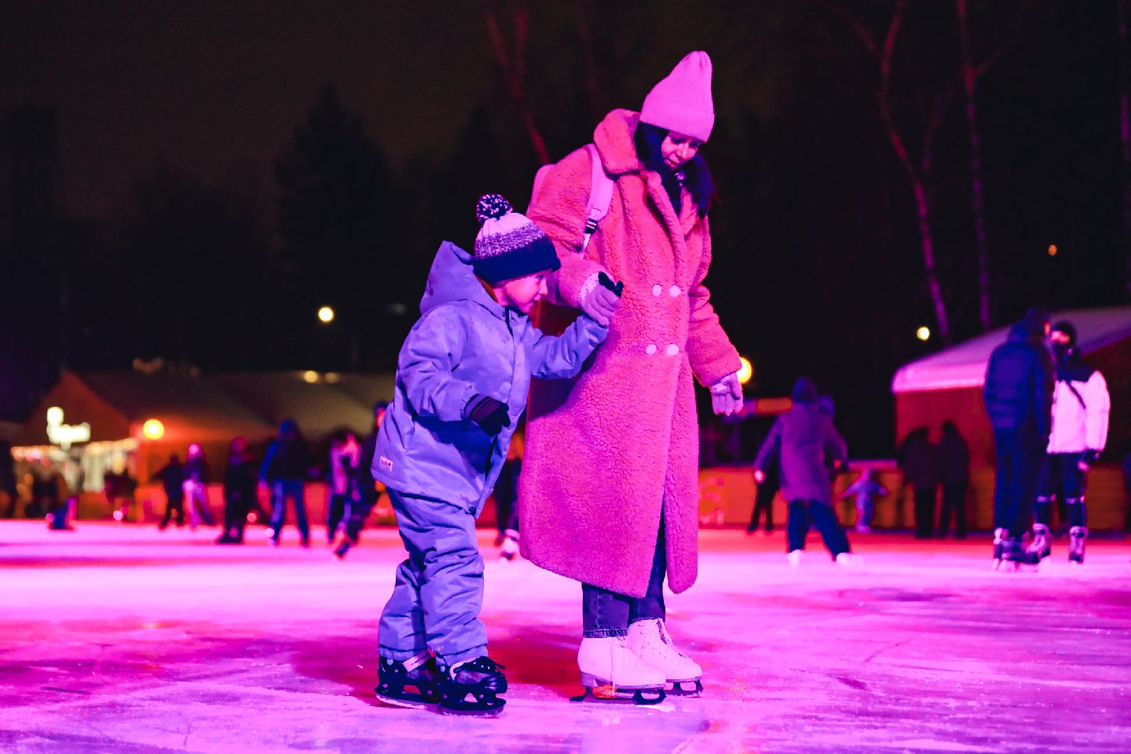 каток, коньки, лед, массовое катание, вертикалки,