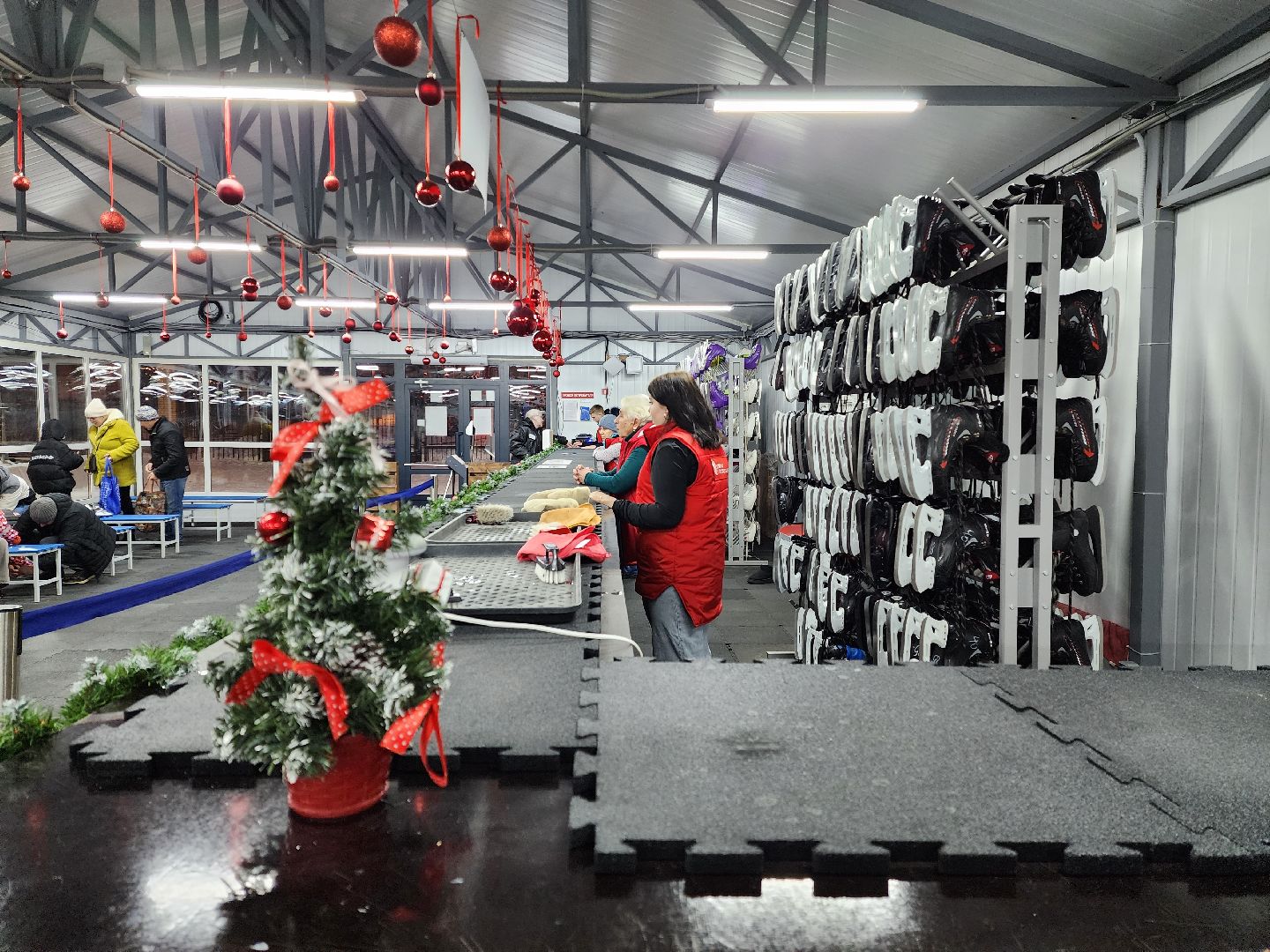 раменское, благоустройство, каток у стадиона сатурн, вертикалка,