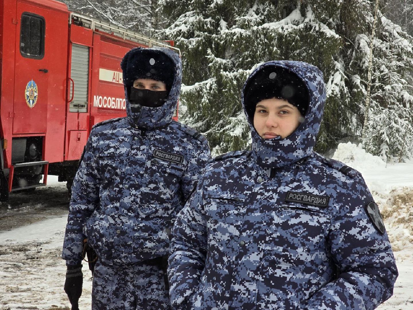 можайск, можайский городской округ, подмосковье, росгвардия, силовые структуры, общественный порядок, служба, новый год, кремлевская елка, главная елка страны, вертикалки,
