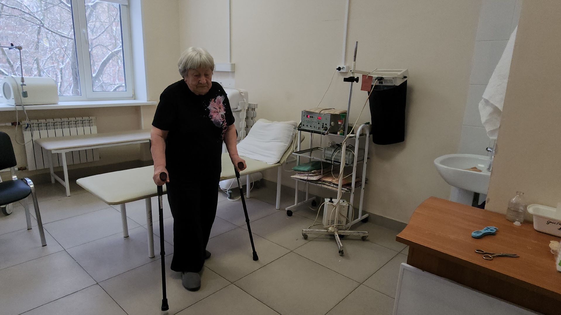 люберцы, люберецкая больница, отделение реабилитации, пациенты, вертикалка,