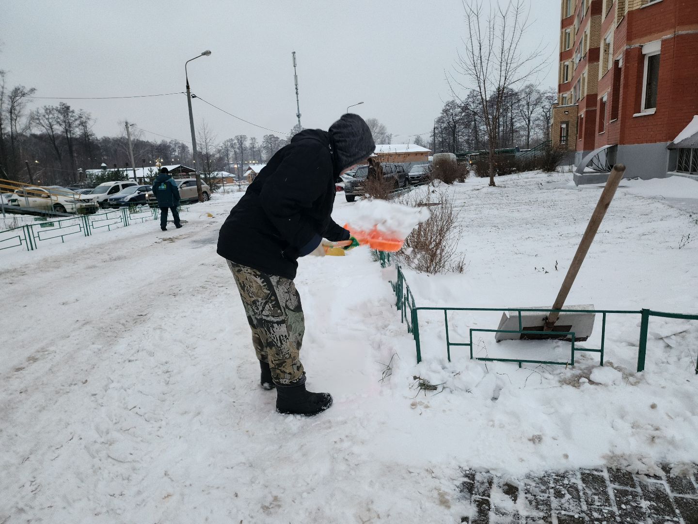 уборка, снег, снег и наледь, уборка снега, снегопад, жкх, трактор, дворник, дворники, уборка снега трактором, вертикалки,