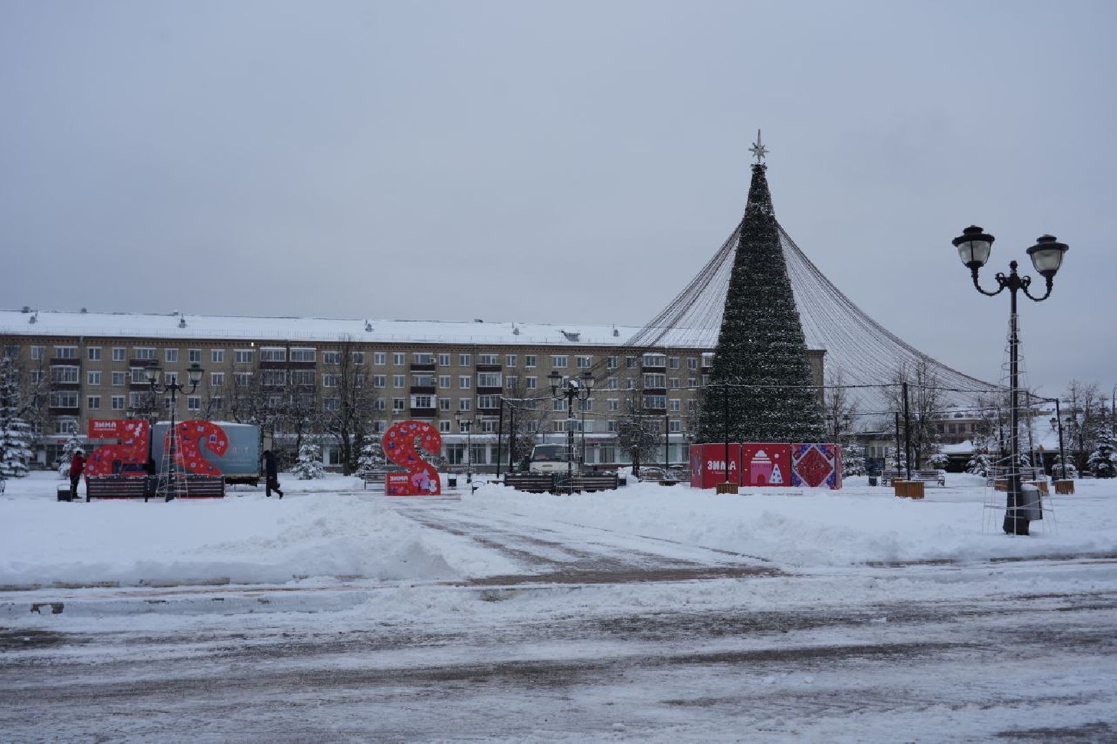 Новый год, Благоустройство, Украшение, Елка, Сергиев Посад, Сергиево-Посадский городской округ, вертикалки,