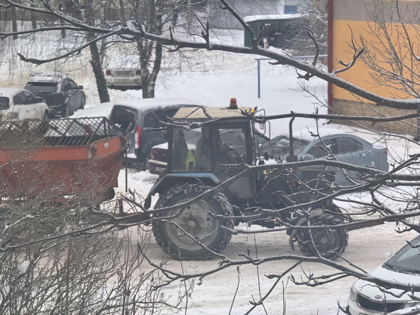 шаховская, уборка снега, зима, коммунальная служба, вертикалки,