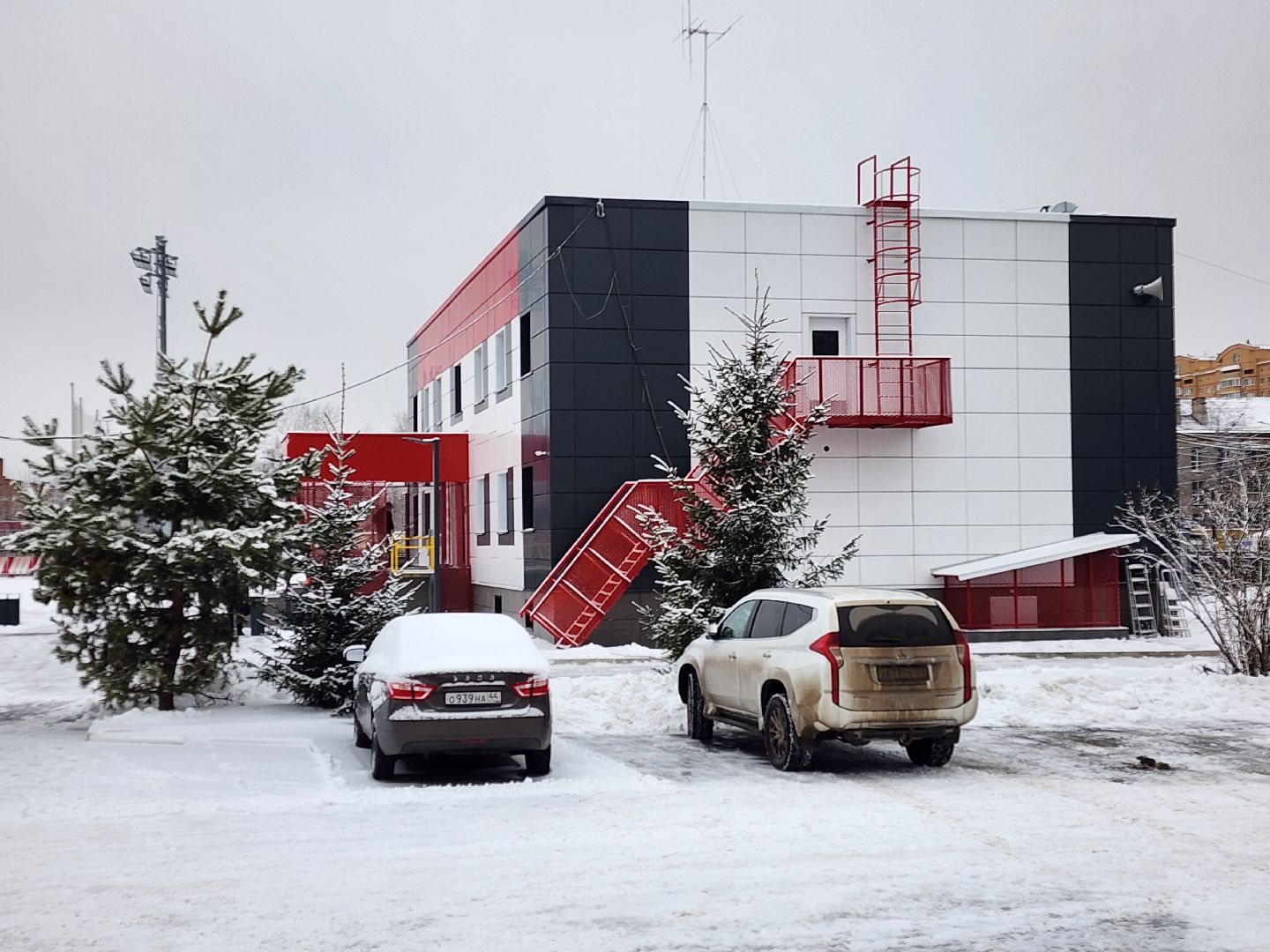 Чехов, стадион Гидросталь, реконструкция, капитальный ремонт, обновление, открытие, ввод в эксплуатацию, заместитель главы округа Павел Сибарсов, госпрограмма московской области Спорт Подмосковья, вертикалки,