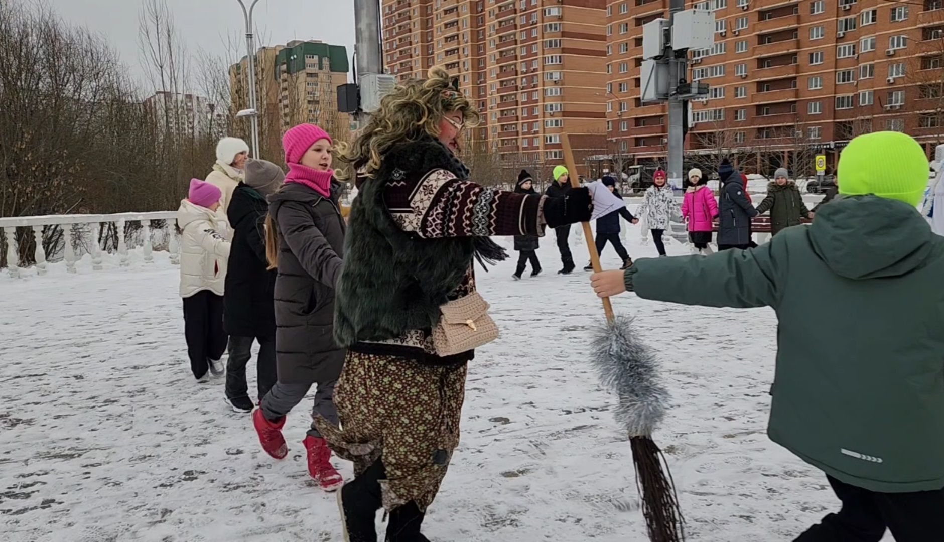вертикалка, автобус, зима в подмосковье,