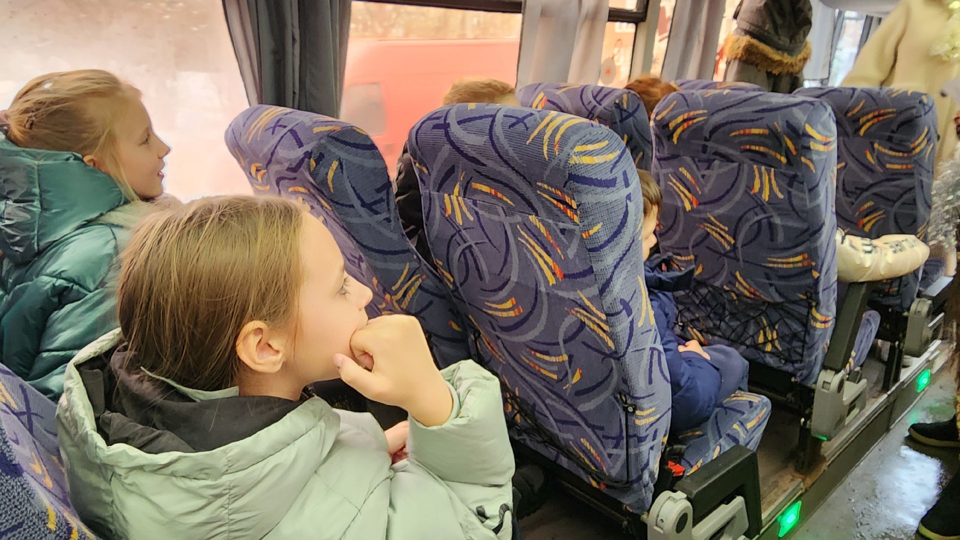 вертикалка, автобус, зима в подмосковье,