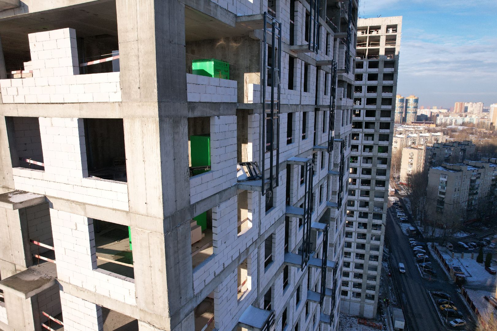 видео с коптера, строительство, реутов, жилой дом,