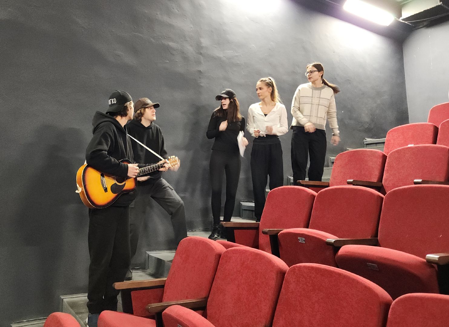 подольск, культура, подольский драматический театр, спектакль, ночь перед рождеством,