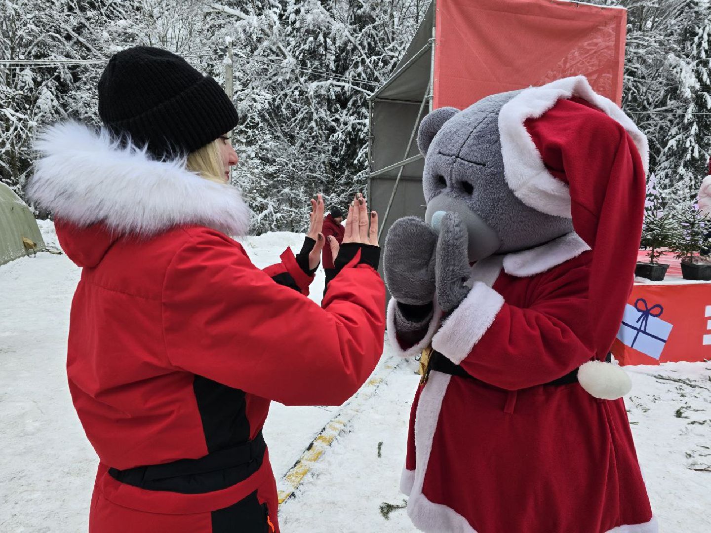 можайск, можайский городской округ, новогодняя елка, главная новогодняя елка страны, кремль, соборная площадь, народные гуляния и забавы, праздник, новогодние праздники, новый год, вертикалки,