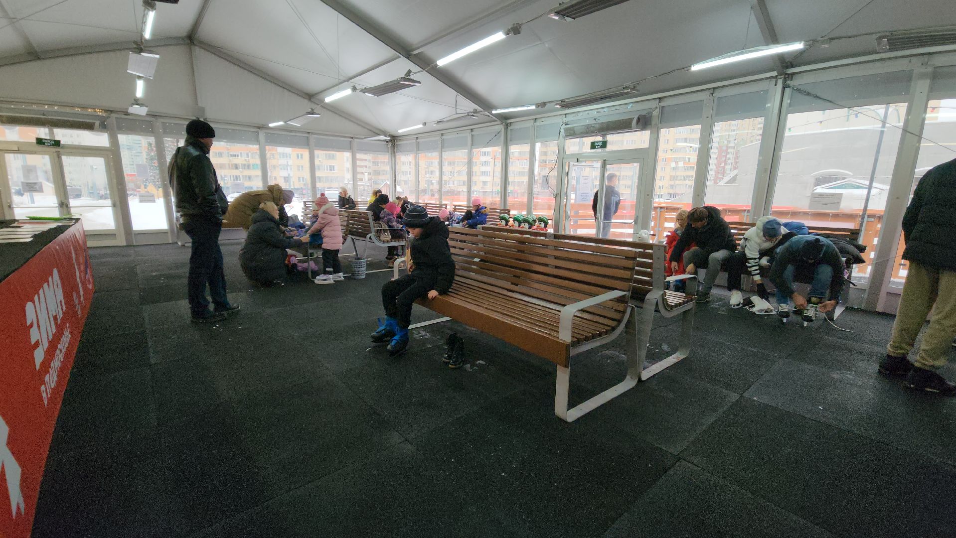 красногорск, павшинская пойма, зима в подмосковье, каток, индия,