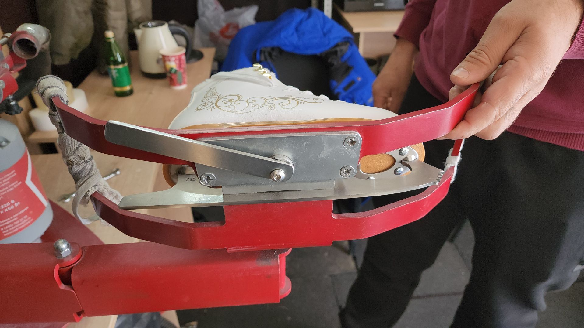 красногорск, павшинская пойма, зима в подмосковье, каток, индия,