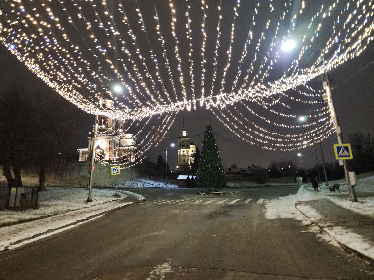 серпухов, подмосковье, новый год, зима в подмосковье, украсили город, вертикалки,