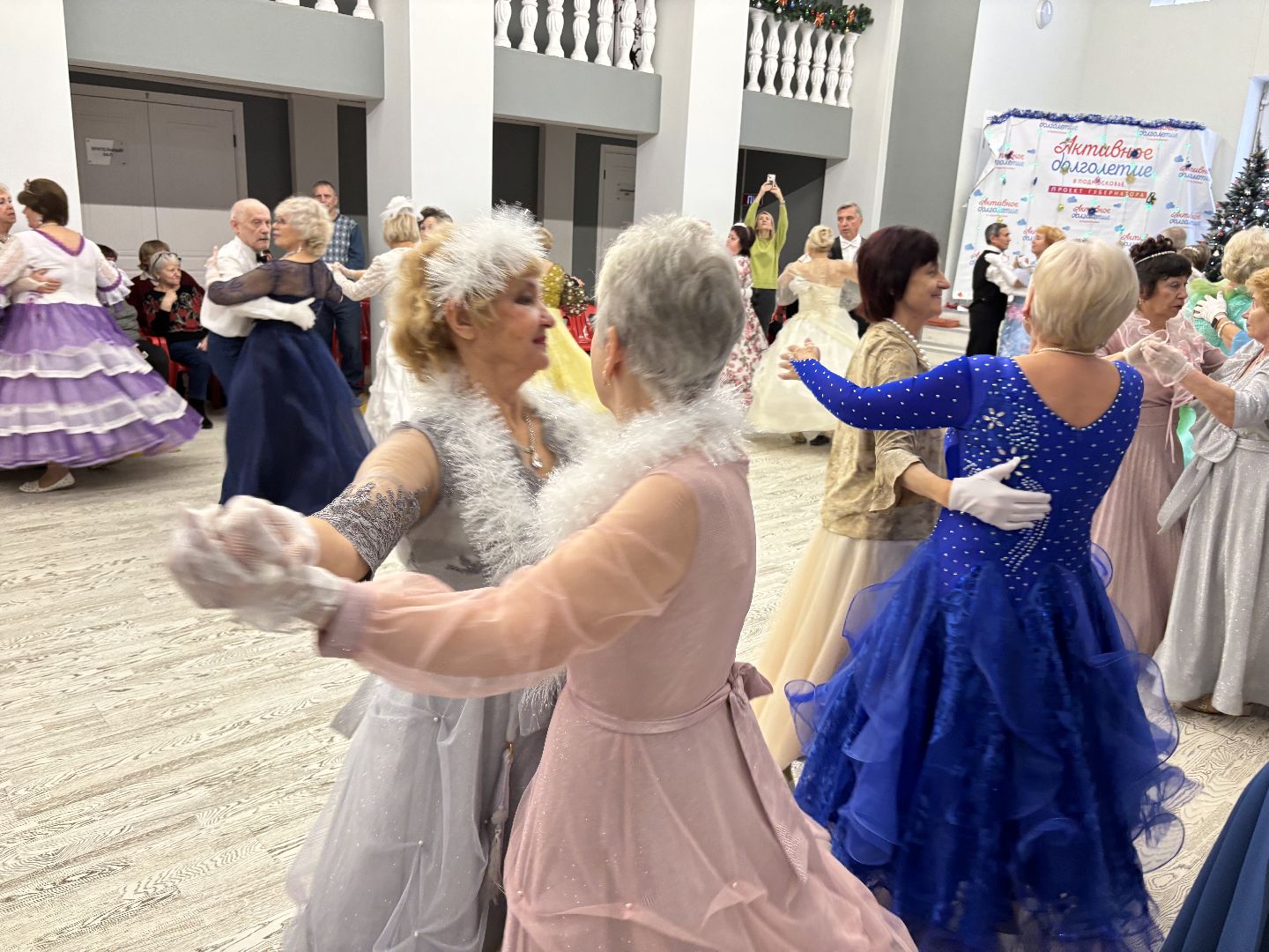 исторические танцы, дом культуры кучино, активное долголетие, активное долголетие танцы,