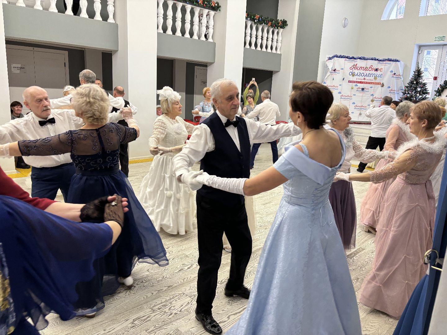 исторические танцы, дом культуры кучино, активное долголетие, активное долголетие танцы,