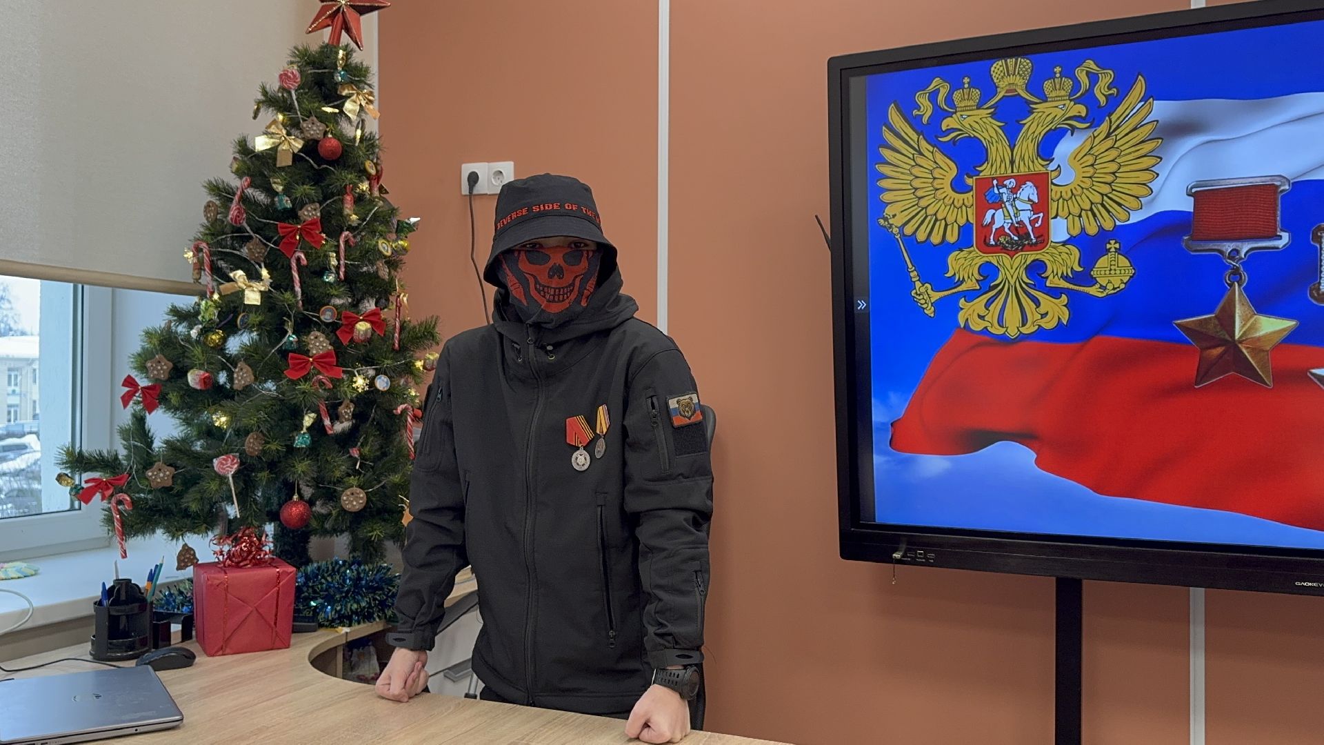 Солнечногорск, Боец СВО, школьники, встреча с бойцом сво, вертикалки,