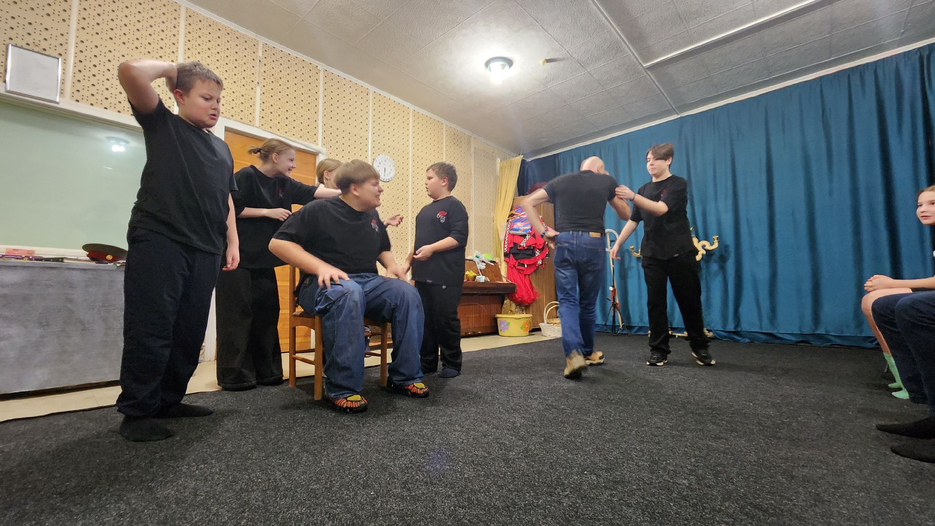 елка главы, репетиция, благотворительная елка, дк протон, студия галерка, новый год,