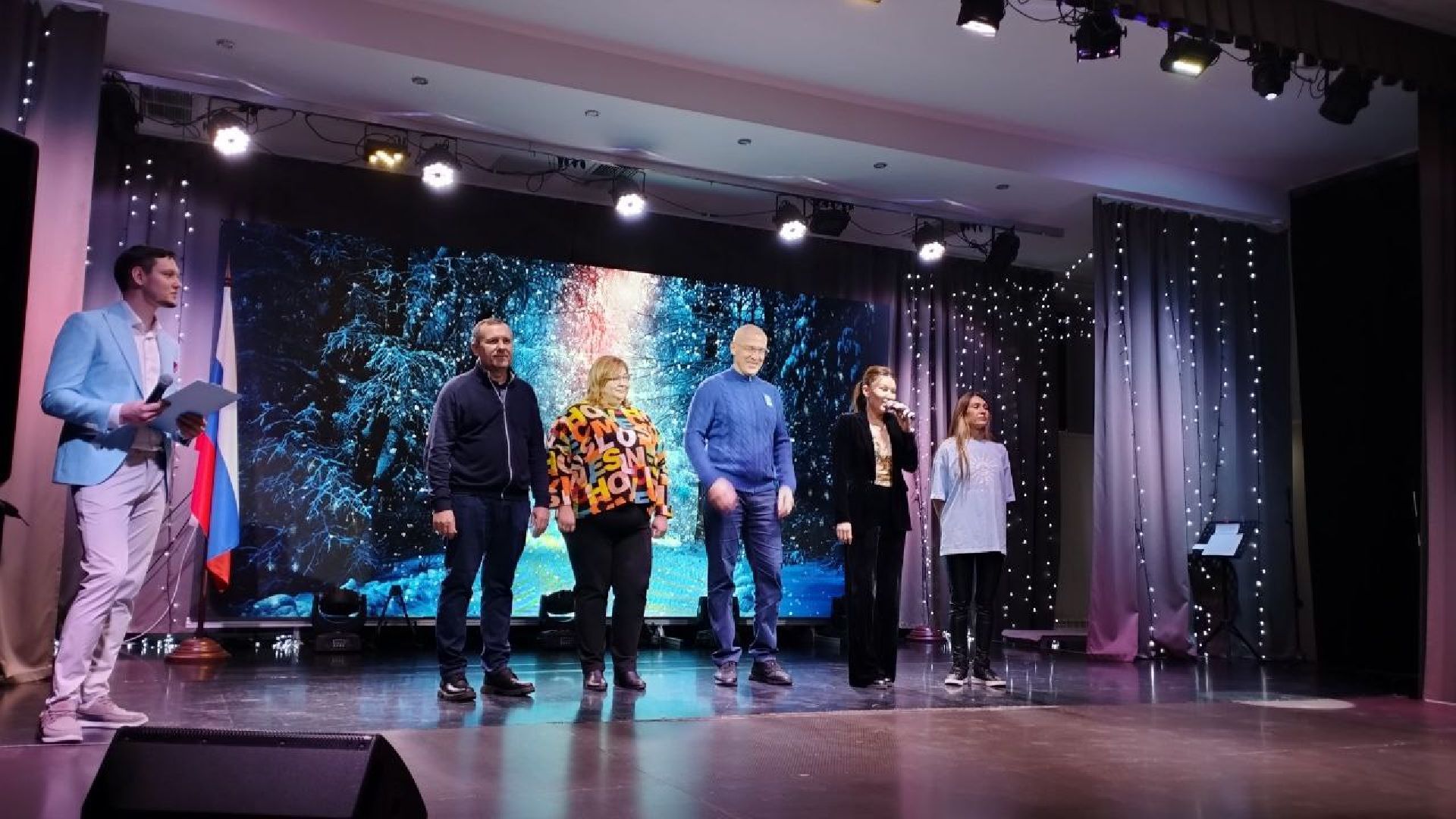 вертикалки, благотворители, дети с овз, выступления, концертная программа, талантливые дети,