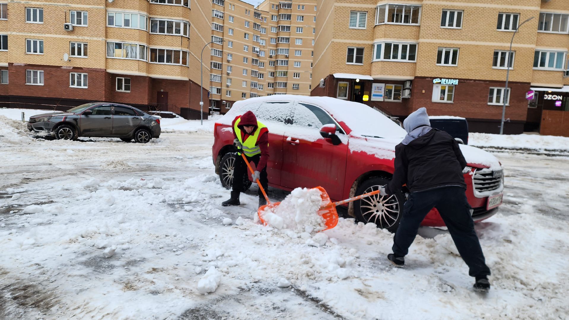 уборка снега, дворовые территории, истра, вертикалки,
