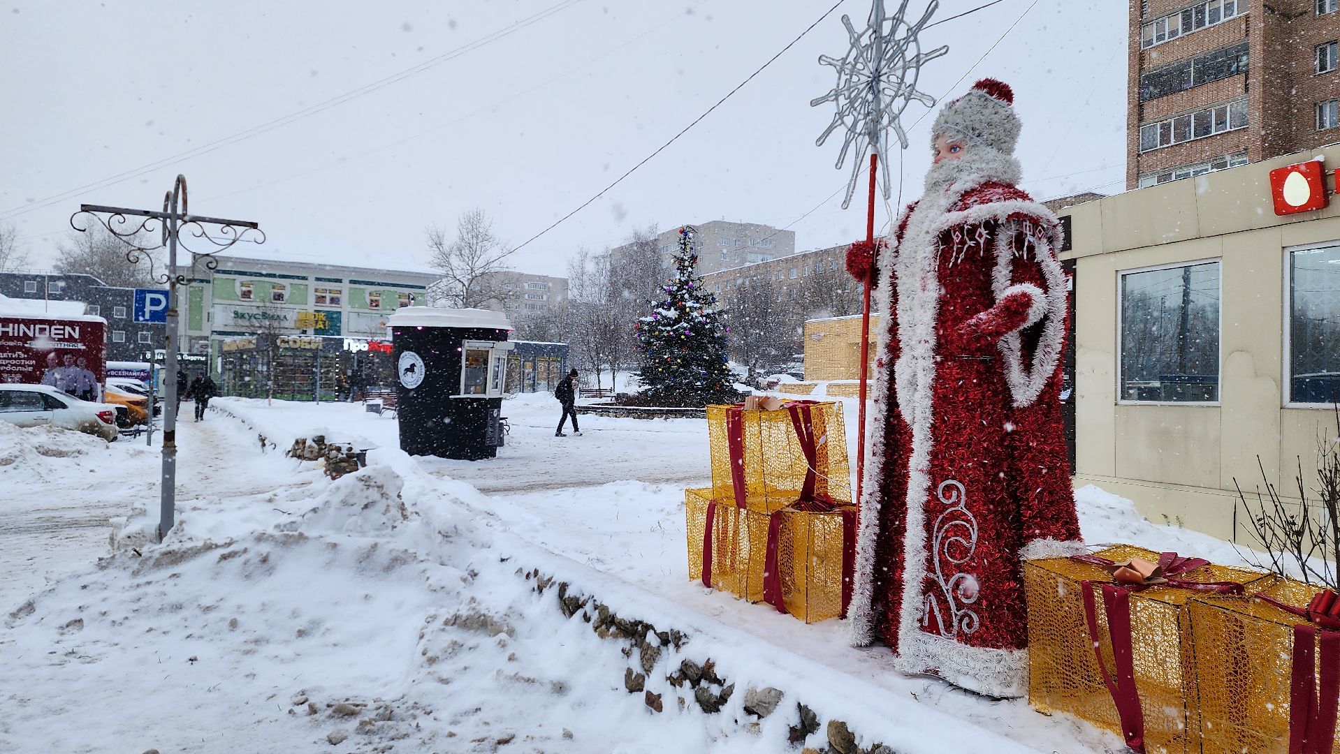 новый год, инсталляция, истра, дед мороз, вертикалки,