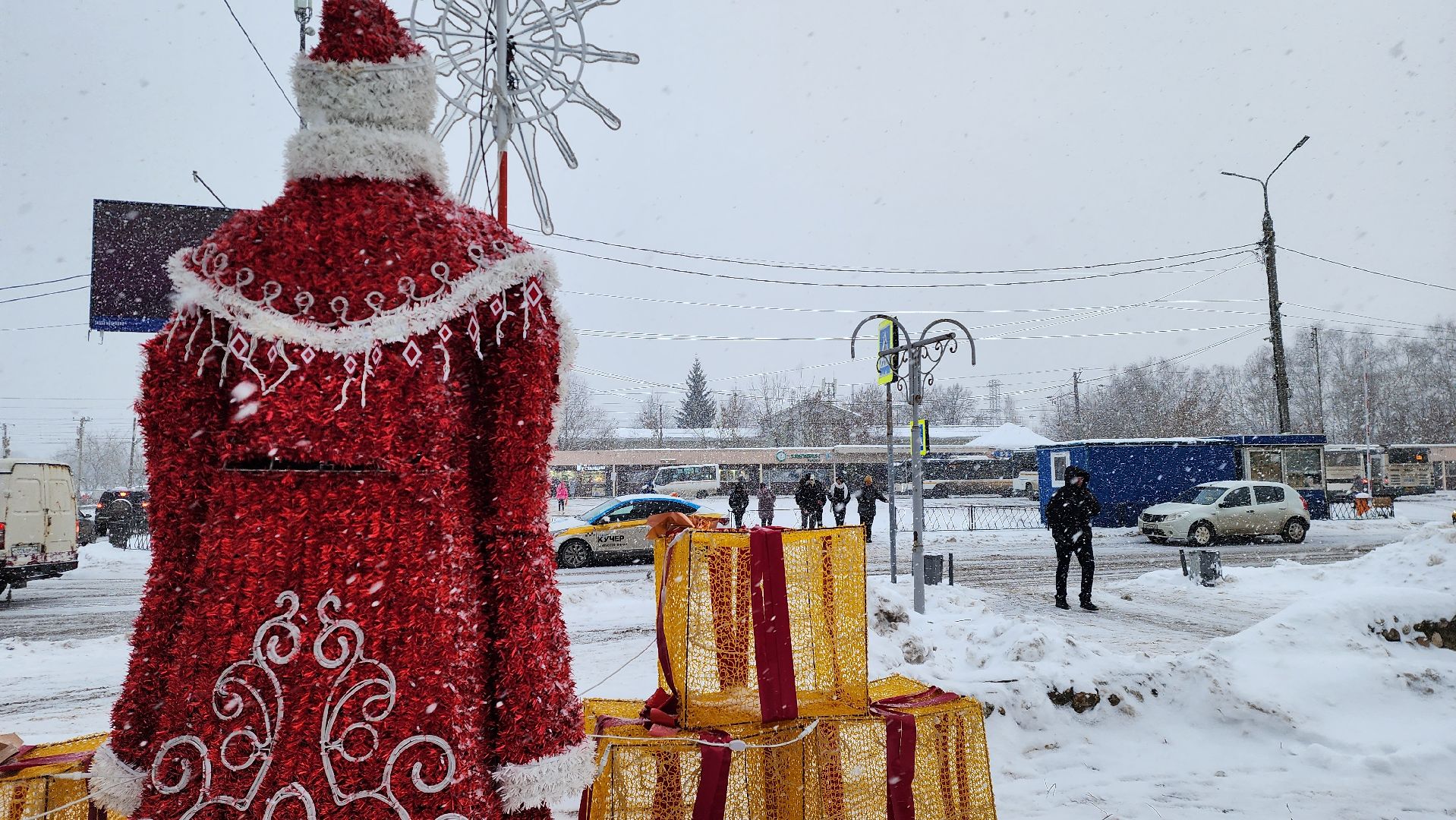 новый год, инсталляция, истра, дед мороз, вертикалки,