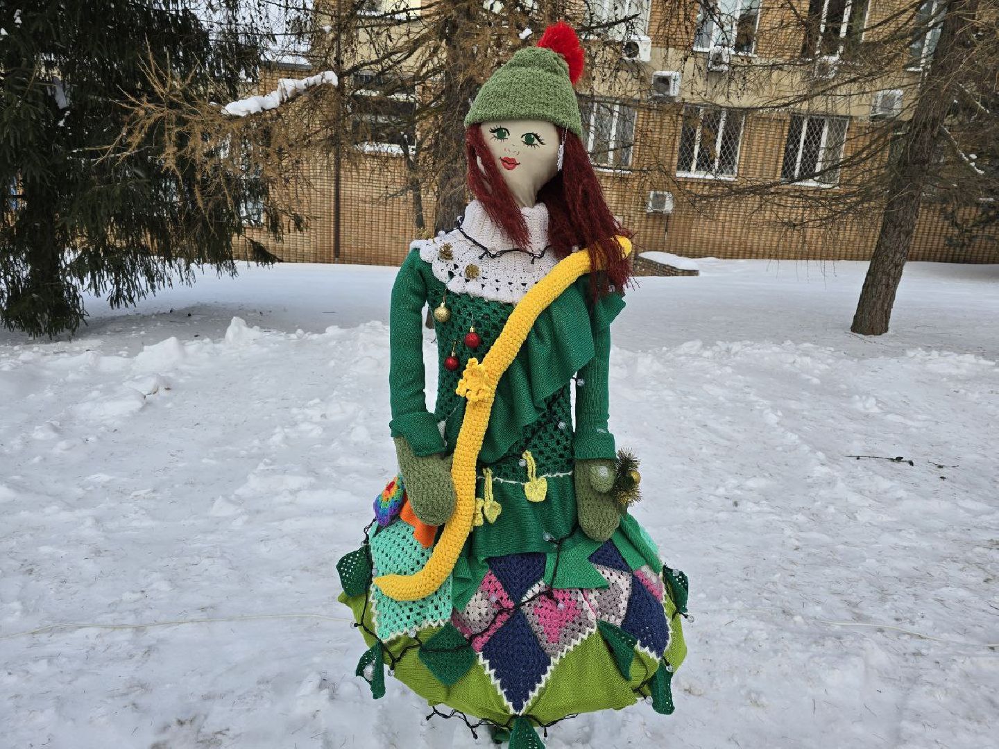 можайск, можайский городской округ, подмосковье, фестиваль креативных елок, креативные елки, новый год, праздник, жители, общество, вертикалки,