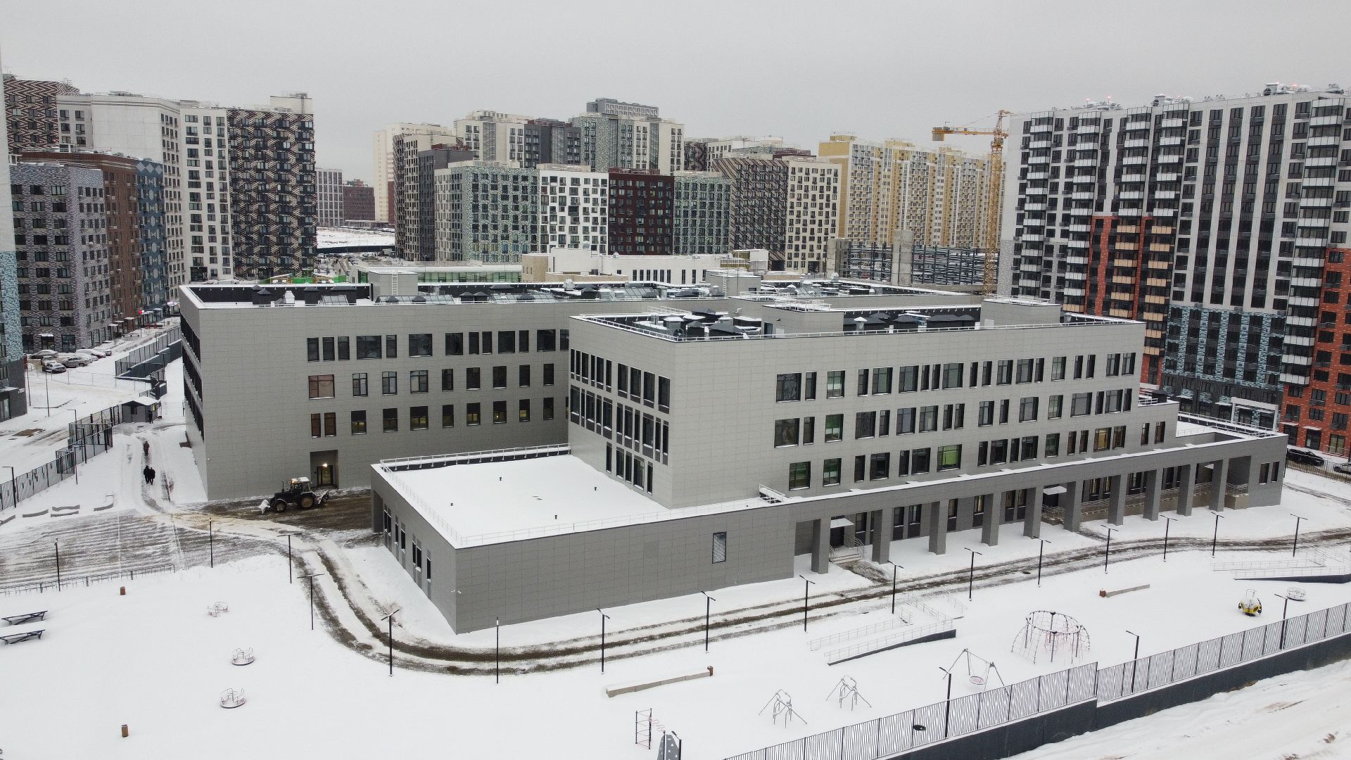 видео с коптера, школа, строительство,