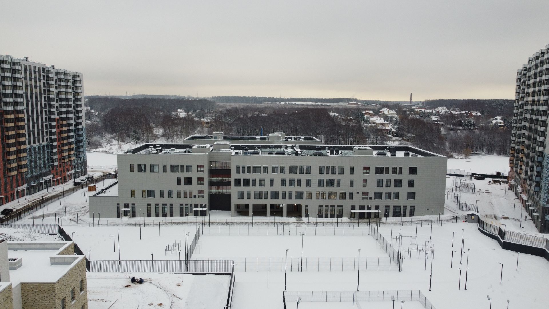 видео с коптера, школа, строительство,